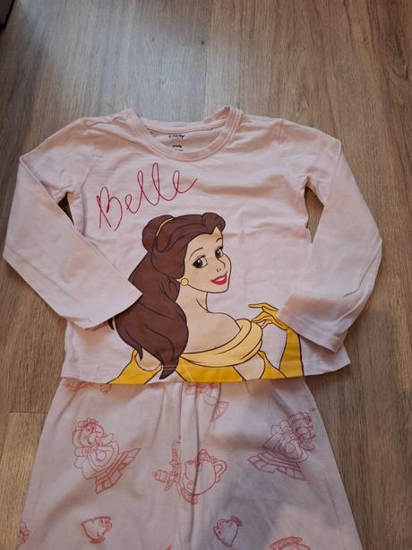 Pyžamo belle, sinsay,104