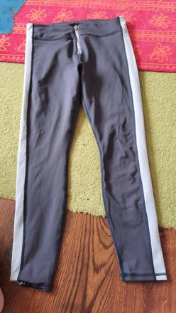 Športové leginy, s