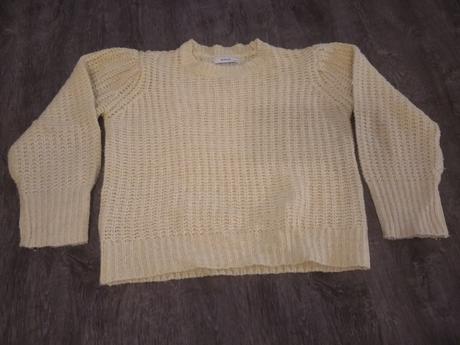 Sveter, reserved,152