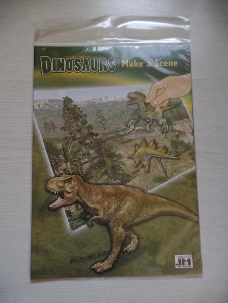 Dinosaury  - make a scene (s nálepkami), 