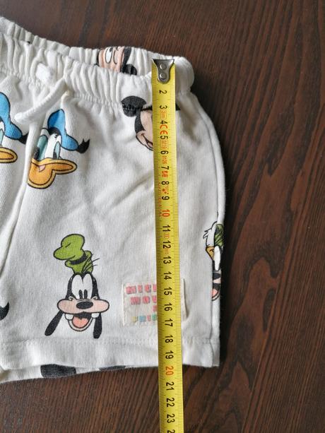 Kratasy uni, zara,68