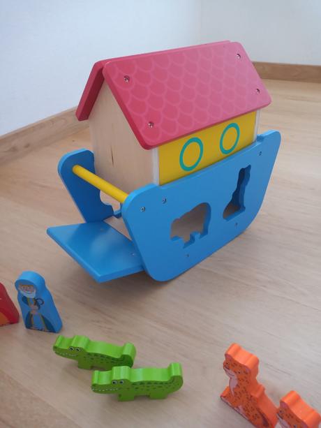 Drevená vkladačka noemova archa, 