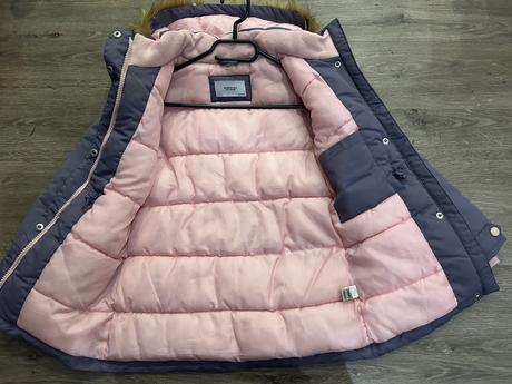 Úžasná bunda reserved, reserved,128