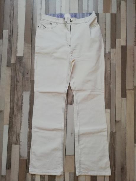 Dámske biele rifle, 36