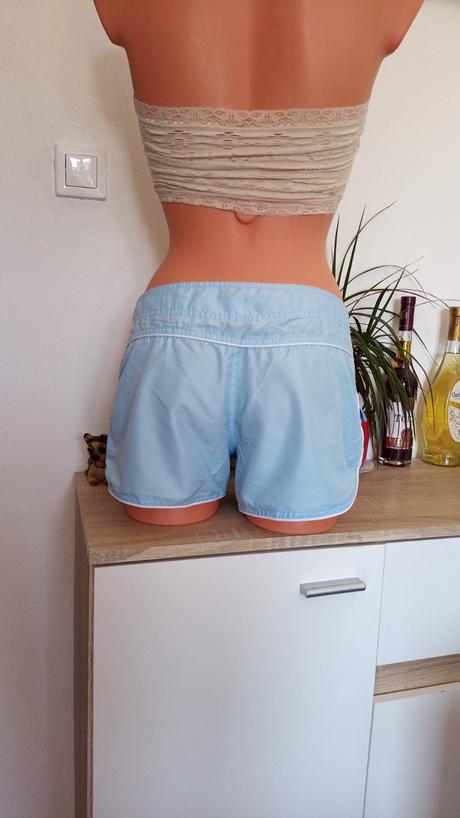 Kapsačové kraťasy v.l, l