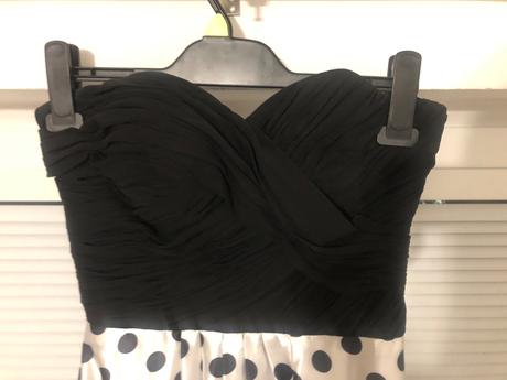 Spoločenské šaty, 34