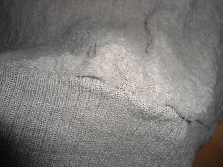 Bledy tenky sveter, l