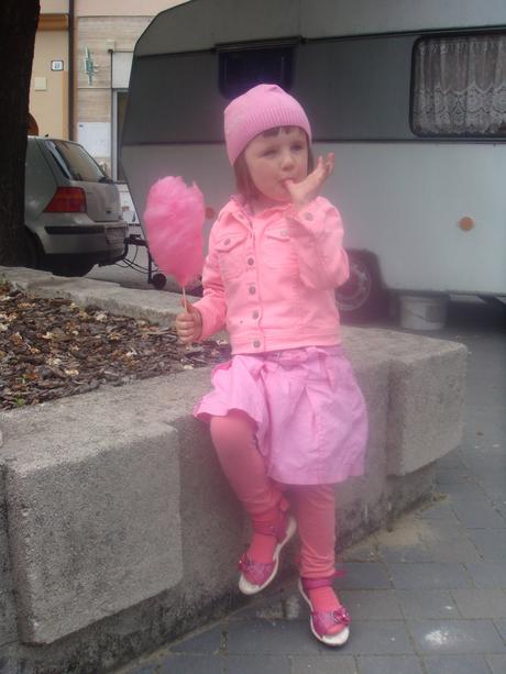 Ruzova bundicka pre dievcatko, h&m,104