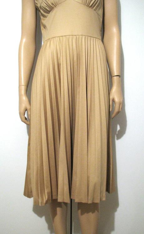 Plisované vintage šaty, m