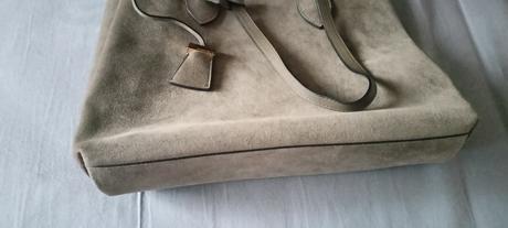 Kabelka coccinelle, coccinelle