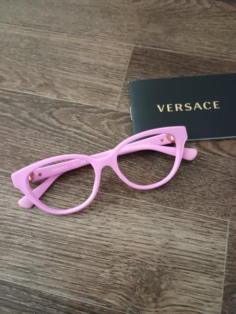 Okuliarové rámy, versace