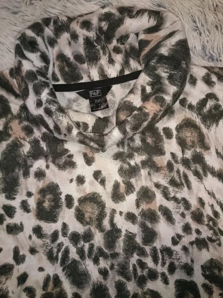 Teply rolak s tigrim vzorom, f&f,xs