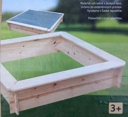 Drevené pieskovisko s krycou plachtou, nové,