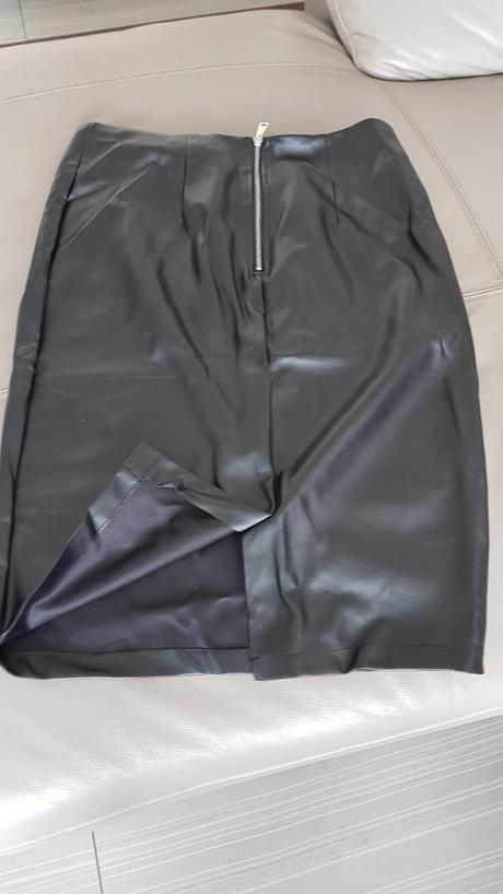 Koženková midi sukňa, m