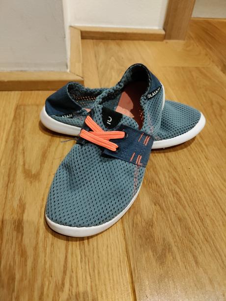 Obuv do vody, decathlon,33