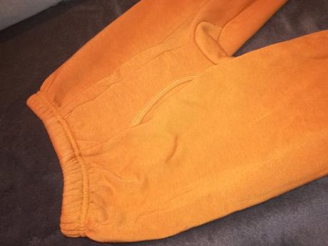 Nohavice pod nohavice cgčky, 98