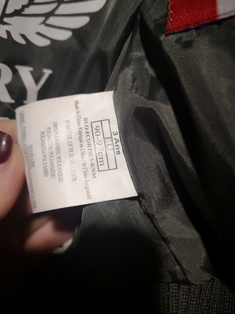 Chlapčenská vetrovka, 98