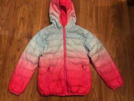 Prechodná bundička, 146