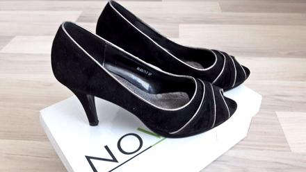 Čierne lodičky s otvorenou špičkou, č. 37, 37