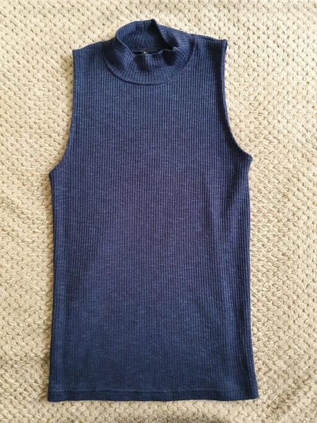 Dámsky rolák, stradivarius,m