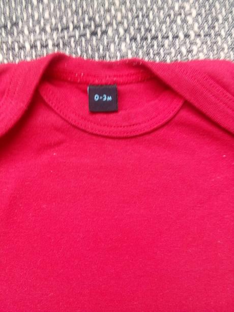 Body s kratkym rukavom, 62