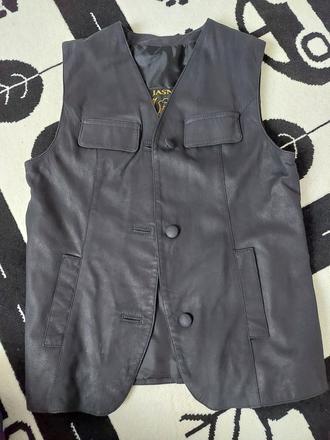 Kozena tenka vesta, 46