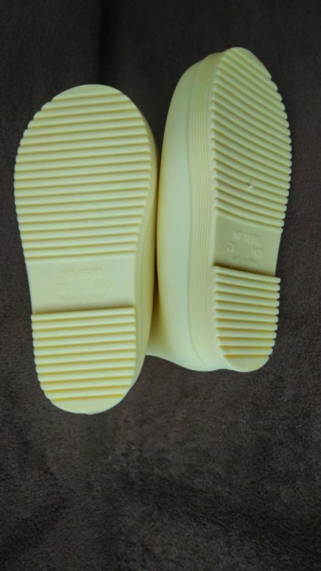 Dievčenské žlté gumáky, reserved,28