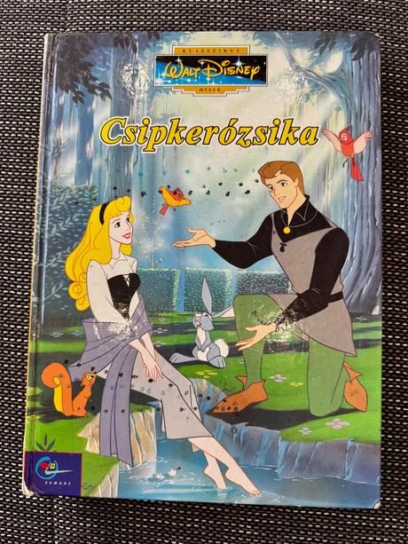 Csipkerózsika walt disney,