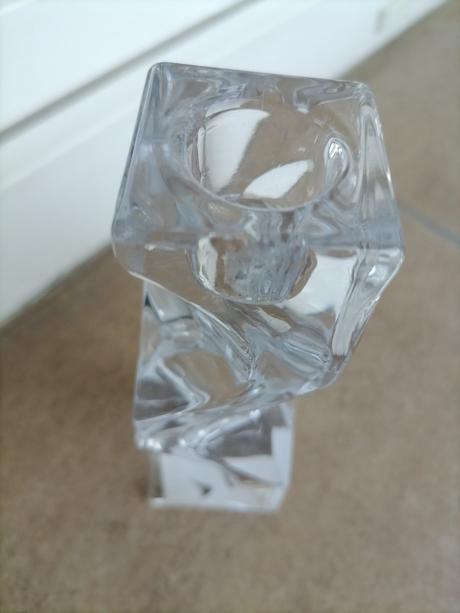 Sklenený svietnik - top stav - iba vystavený, 