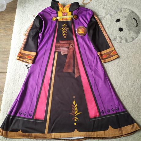 Kostým anny z ľadového kráľovstva,