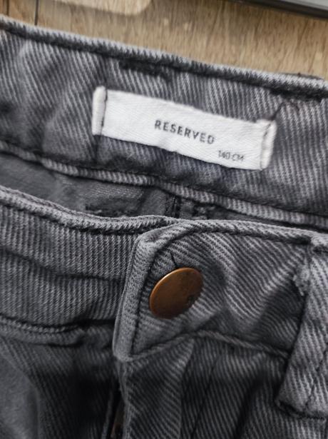 Široké rifle, reserved,140