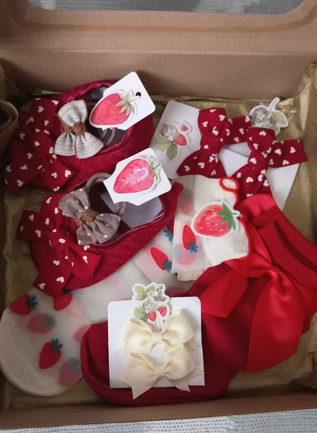 Dievčenský set pre malé parádnice little strawberr, 