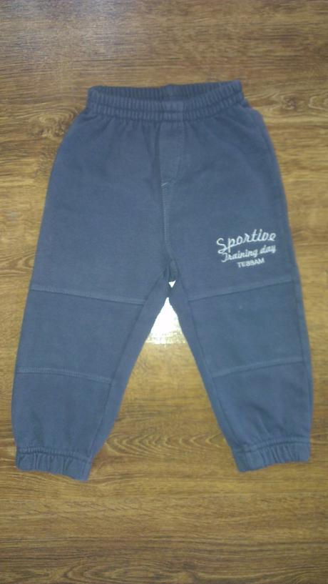 Tepláky na chudšieho chlapčeka, 86