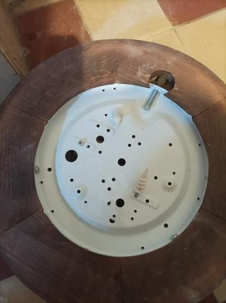 Stropné lampy už aj s poštou, 