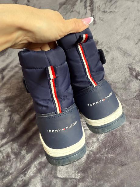 Snehule tommy hilfiger, tommy hilfiger,33