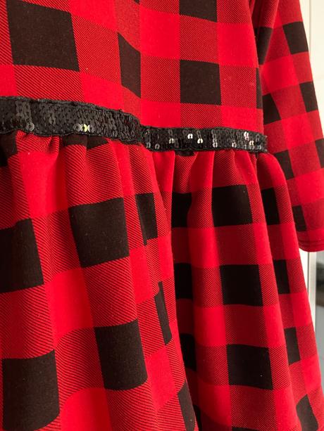 Dievčenské šaty velk.146, 146