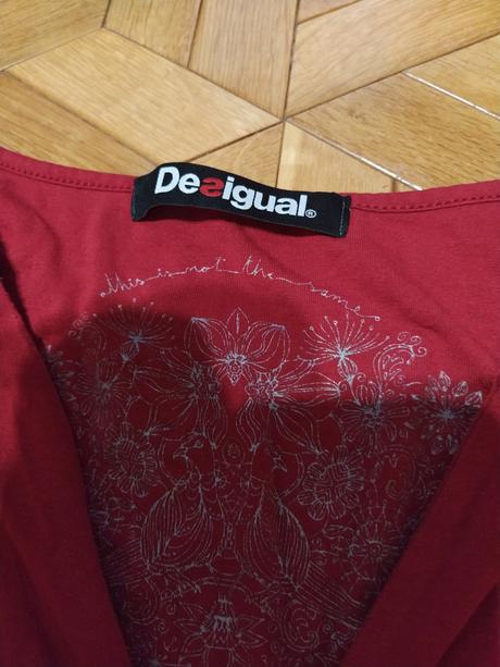 Cervenobordove tričko., desigual,m