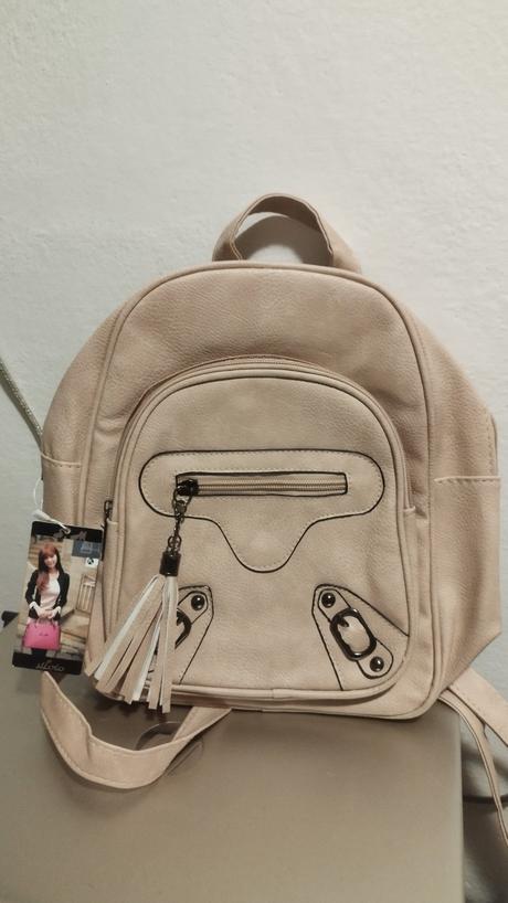 Nenosený batoh s vysačkou,