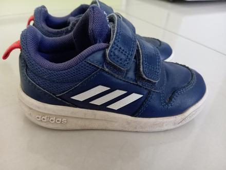 Tenisky adidas, adidas,23