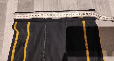 Kompresné legíny skins 134/140 xs, 134
