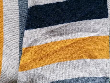 Pasikavy sveter, h&m,122