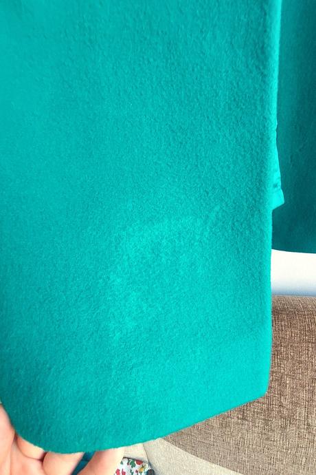 Vintage značkový vlnený smaragdovozelený kabát, m