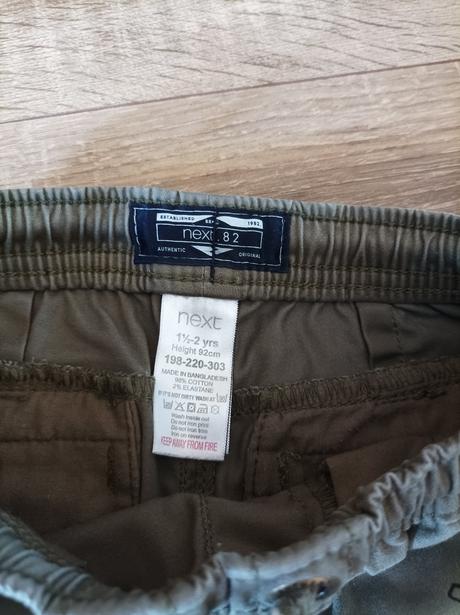 Nohavice s dinosaurami, next,92