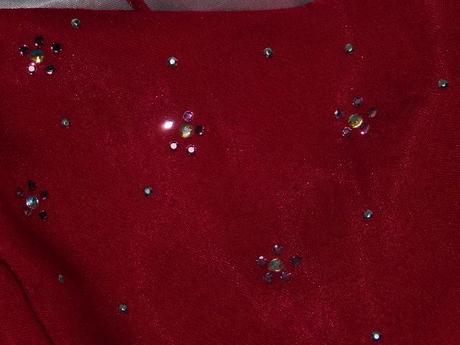 Luxusne slavnostne saty, 38