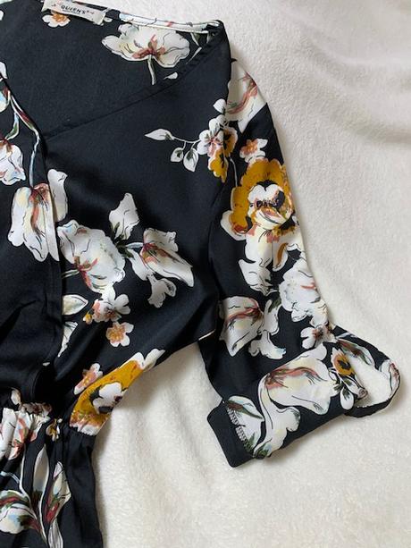 Tenké letné šaty s kvetmi, l / m