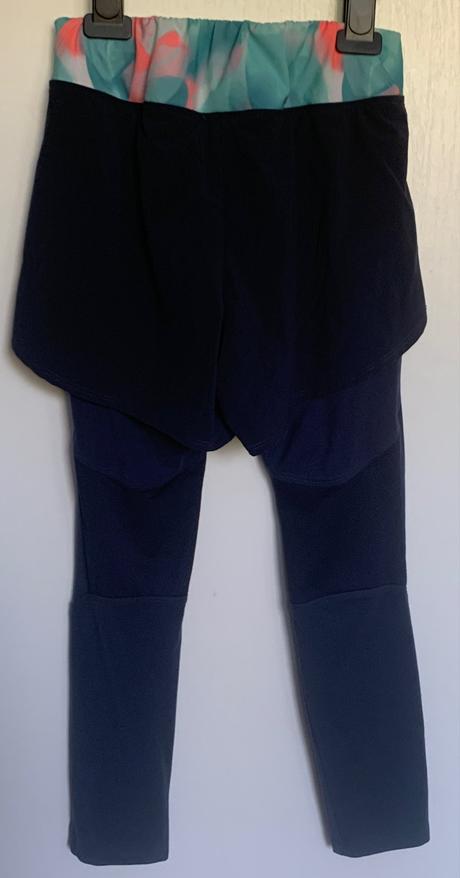 Decathlon legíny s kraťasami na tenis, decathlon,140