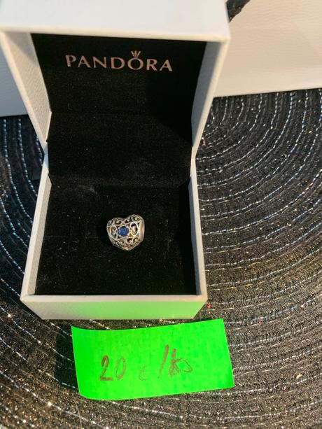 Naramok pandora, pandora