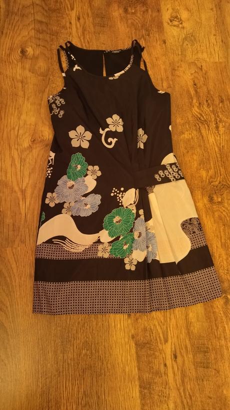 Šaty ľahučke motivi, 36