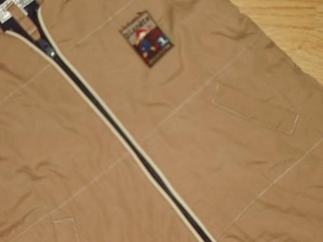 Pekny hnedy overal, 68