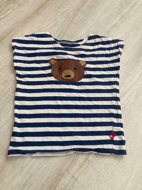 Piskacie tričko, 86